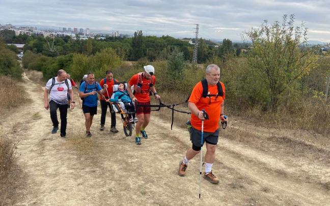 En imágenes: Reto en Olarizu con Montes Solidarios