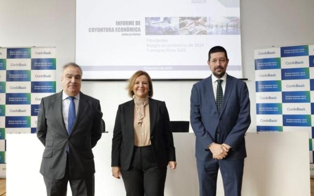 Eduardo Aréchaga, Tamara Yagüe y Pablo Martín, en la presentación del informe de Confebask. / NTM Eduardo Aréchaga, Tamara Yagüe y Pablo Martín, en la presentación del informe de Confebask.