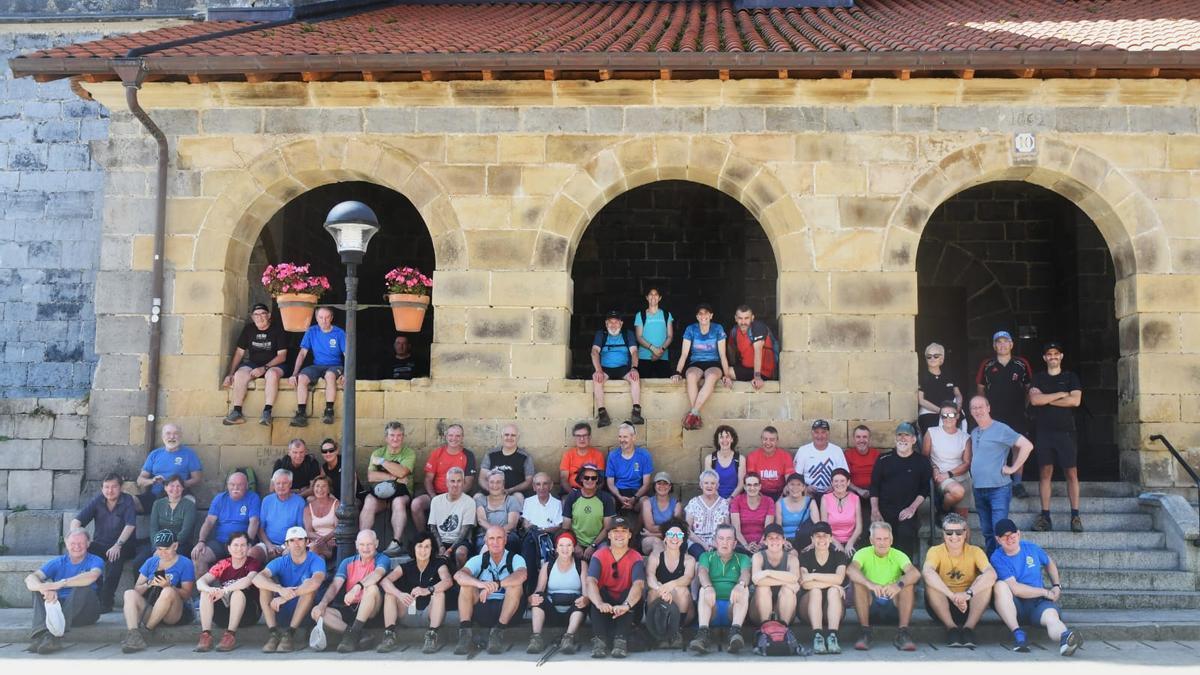 Ordizia-Orio ibilaldian parte hartu zuten mendizaleak.