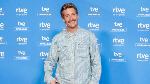 Marcos Martínez, Grison, se estrena como presentador en 'El Escondite'.