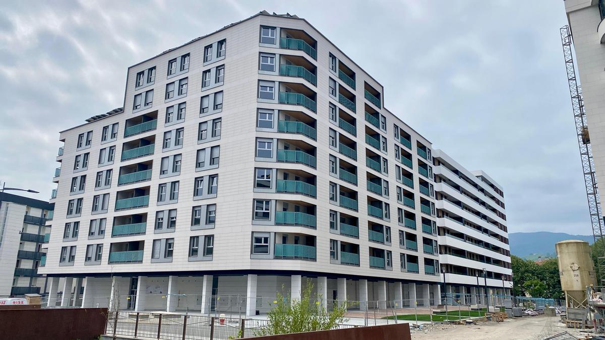 Edificio de las 91 VPO en régimen de alquiler en Salberdin, Zarautz.