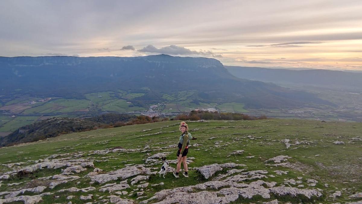 Tenemos unas vistas preciosas de las sierras de Andia y Urbasa