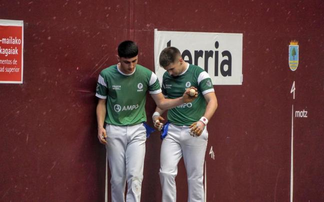 Elorz y Etxeberria, en la final de Euskal Herritik Mundura.