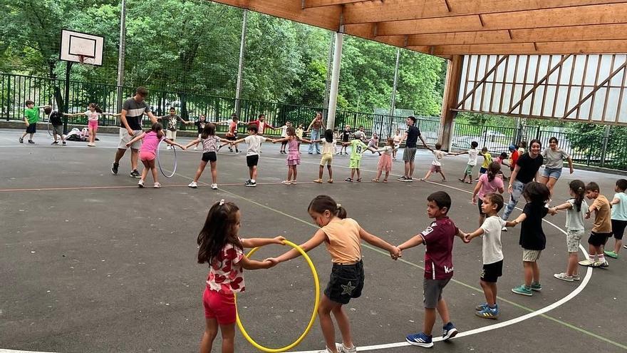 Juegos organizados en las colonias de Lezo.
