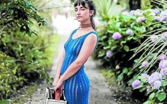 Fotografía de la artista Süne. Fotografía de la artista Süne.
