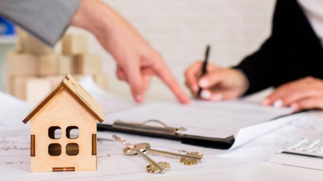 "Es ilegal vincular un seguro de vida a una hipoteca o préstamo"