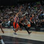 Malwin Pantzar ha sido una de las razones del buen funcionamiento de Bilbao Basket durante esta temporada. / JOSÉ MARI MARTÍNEZ