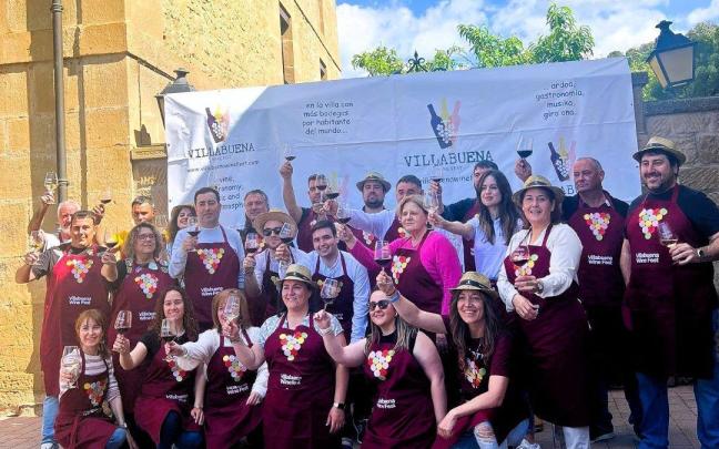 Bodegueros locales, en la presentación del V Wine Fest de Villabuena Eskuernaga.