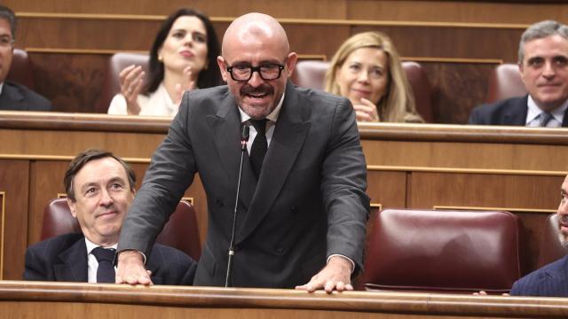 El diputado del PP, Jaime Miguel de los Santos, interviene durante una sesión de control al Gobierno español.