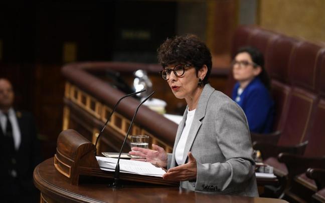 En su primera intervención desde la salida de Aitor Esteban de la Cámara Baja, Vaquero ha subrayado que el debate no debe centrarse en nucleares o renovables porque es algo que "solo genera ruido". / EP En su primera intervención desde la salida de Aitor Esteban de la Cámara Baja, Vaquero ha subrayado que el debate no debe centrarse en nucleares o renovables porque es algo que "solo genera ruido".