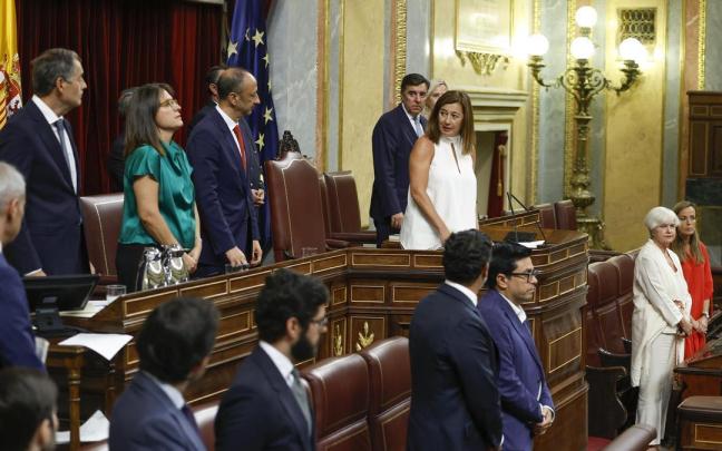 Armengol preside la Mesa del Congreso. Armengol preside la Mesa del Congreso.