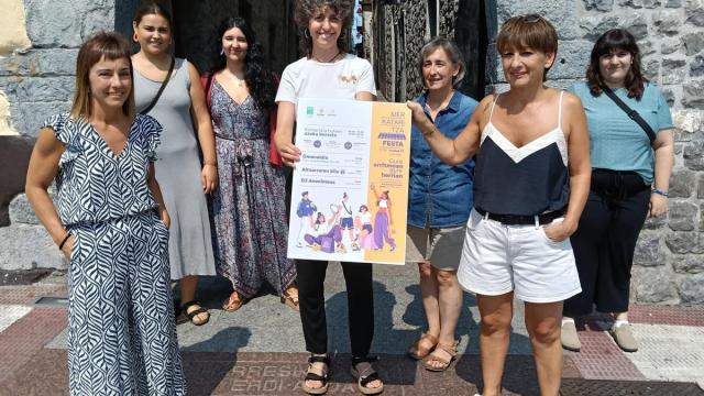 Representantes de la organización de la Fiesta del Comercio.