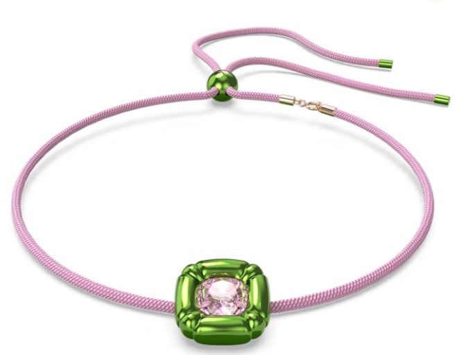 Vistoso y colorido choker.