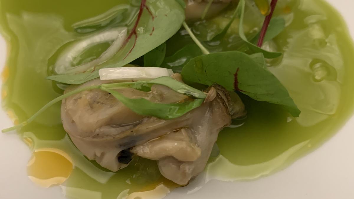 Aguachile y ostra asada, del restaurante Gatxupa.