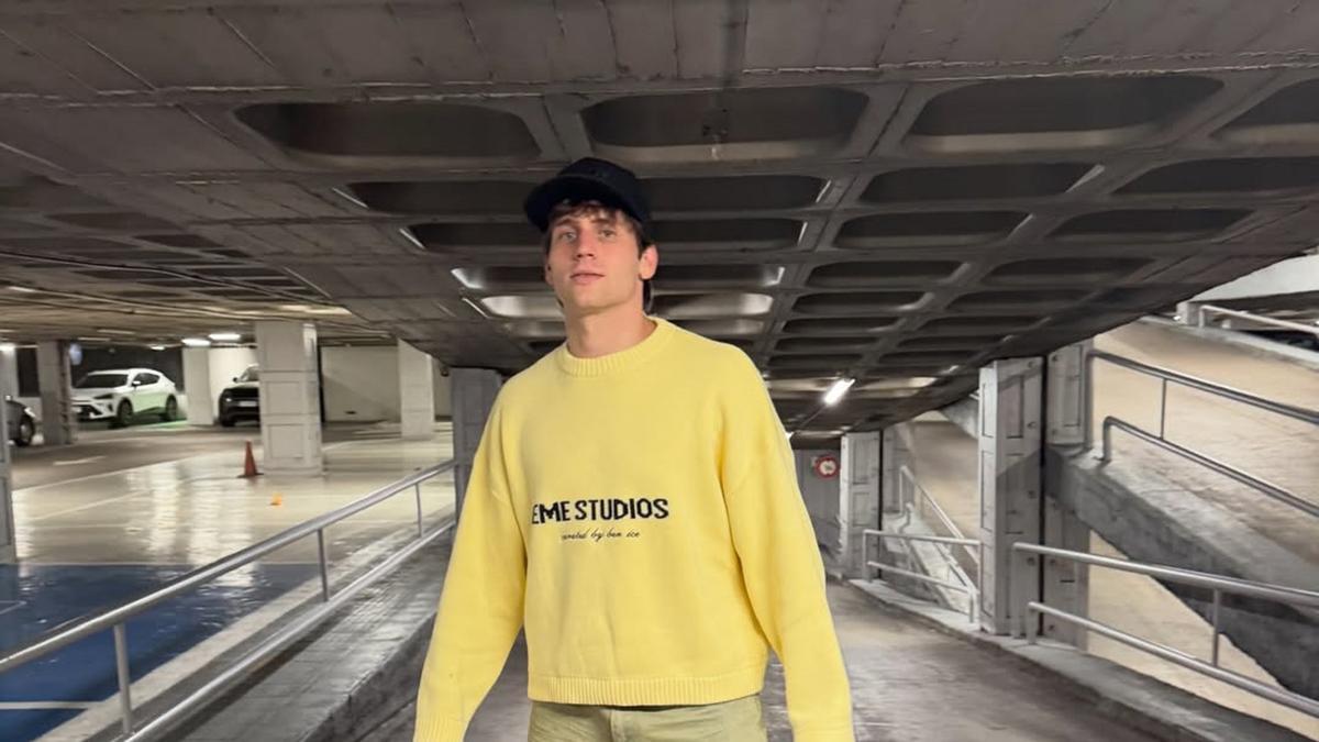 El joven argentino de 23 años alcanzó una gran popularidad por crear contenido con sus videos de humor bizarro y sus entrevistas callejeras.
