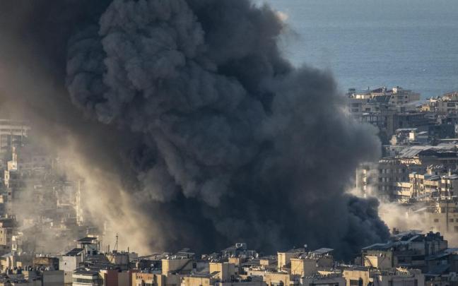Beirut bombardeado.