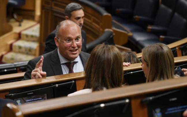 El portavoz del PP en el Congreso, Miguel Tellado, durante una sesión plenaria, en el Congreso. / EP El portavoz del PP en el Congreso, Miguel Tellado, durante una sesión plenaria, en el Congreso.