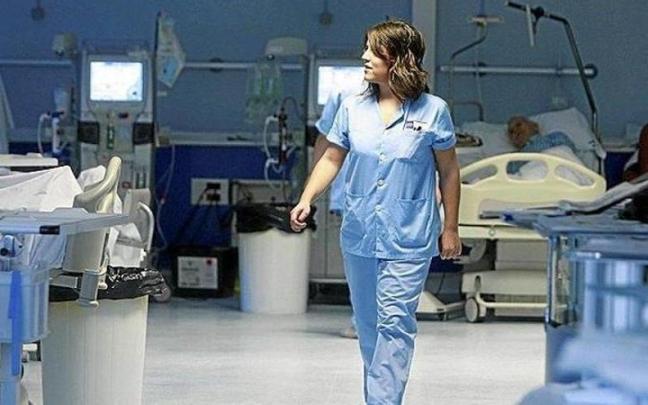 los colegios de Enfermería achacan la subida de agresiones a una mayor concienciación de los profesionales y a una mayor sensibilidad a la hora de registrar los datos. los colegios de Enfermería achacan la subida de agresiones a una mayor concienciación de los profesionales y a una mayor sensibilidad a la hora de registrar los datos.