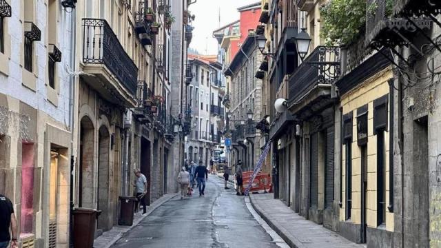 Bidekurutzeta y Komenio permanecerán cerradas a partir del lunes.
