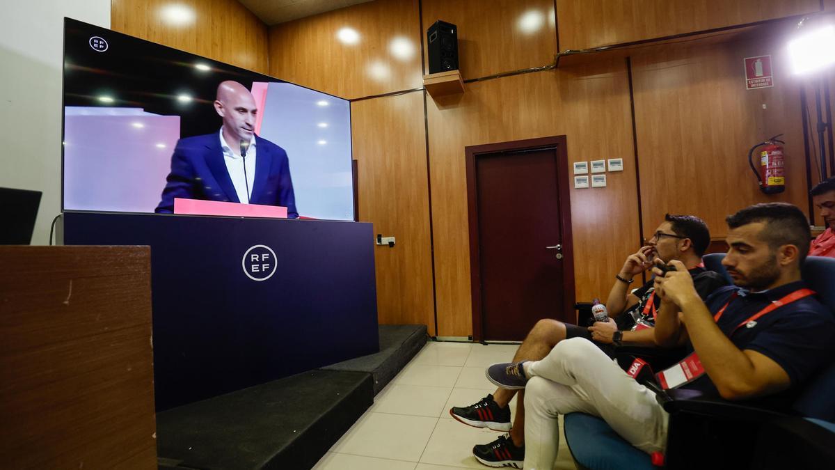 Luis Rubiales anuncia que no dimite como presidente de la RFEF en la Asamblea extraordinaria del viernes