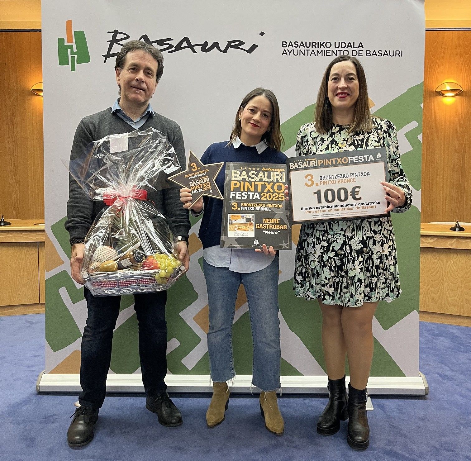 El Pintxo de Bronce ha sido, en esta edición, para el local hostelero Neure