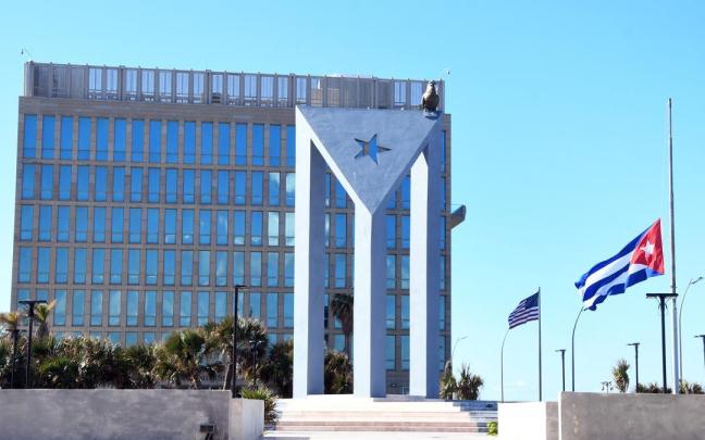 Bandera cubana en La Havana.