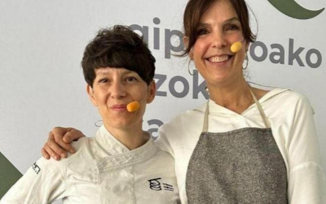 Anne Otegi y Aitziber Aizpuru.
