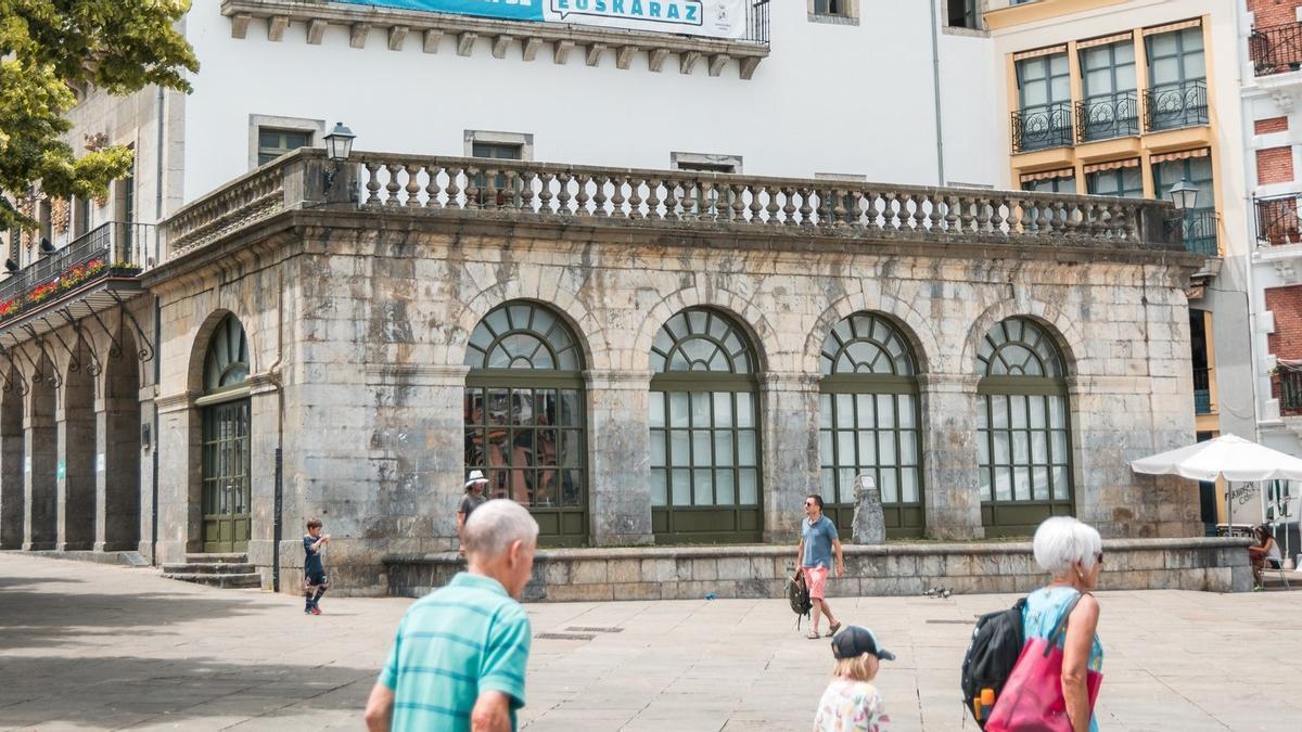 Azoka herriko plazan egingo da 11.00etatik 14.30era