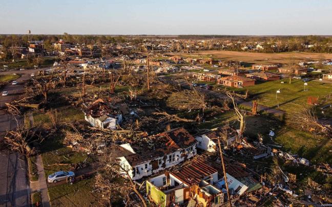 El paso de los tornados sobre Misisipi, en imágenes El paso de los tornados sobre Misisipi, en imágenes