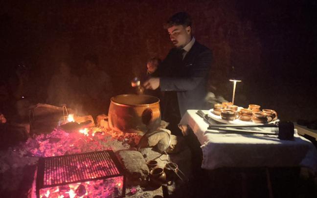 El ritual del asado en el restaurante La cúpula.