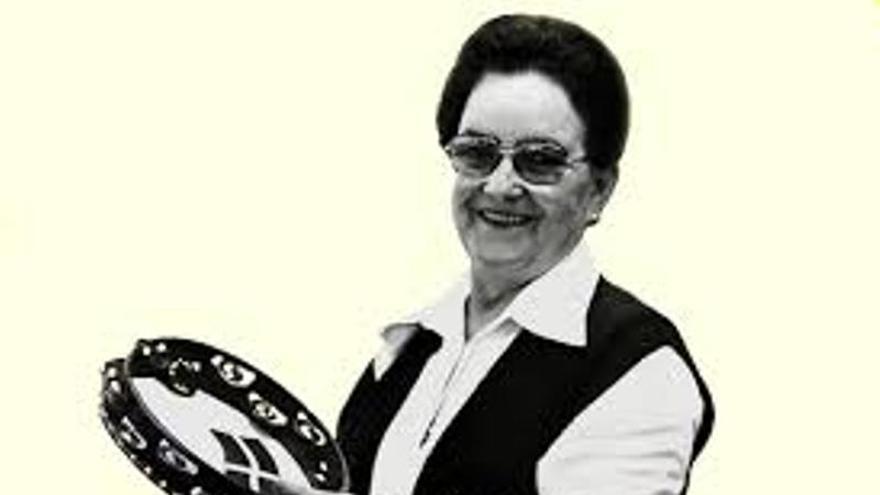 Primi Erostarbe, Araotzen jaio zen eta Donostian igaro zuen bizitzaren zati handi bat.