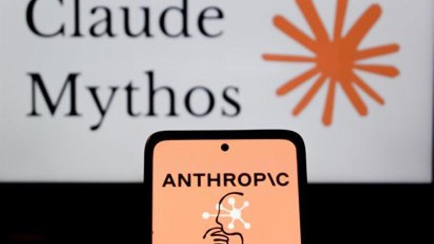 Logos de Anthropic y Claude Mythos