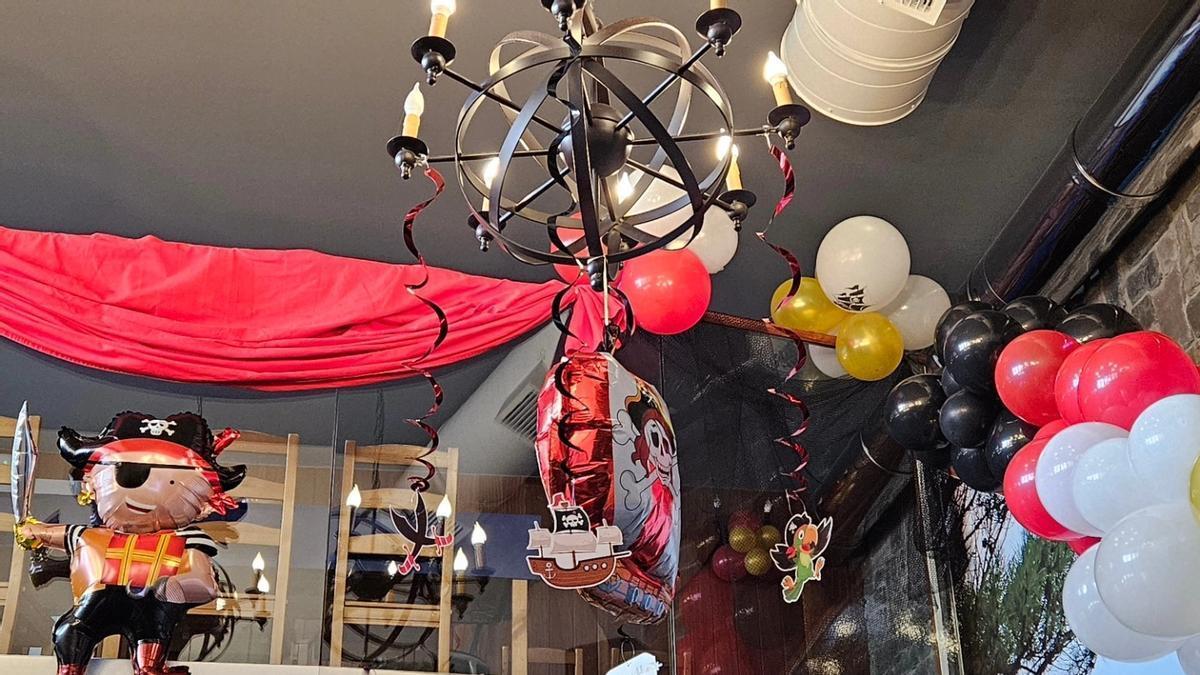 Ekimenak tabernen dekorazioaren eta mozorro tematikoen bidez herriguneko jai giroa sendotu nahi du.