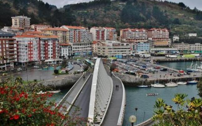 El pasacalles animarán la tarde de Arimen Gaua en Ondarroa.
