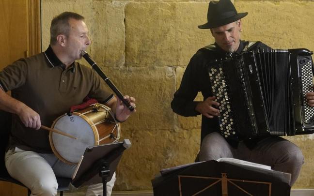 Garikoitz Mendizabal actuará junto a Txalkor Txistulari Taldea y la Banda de Música de Azkoitia el próximo 4 de octubre.