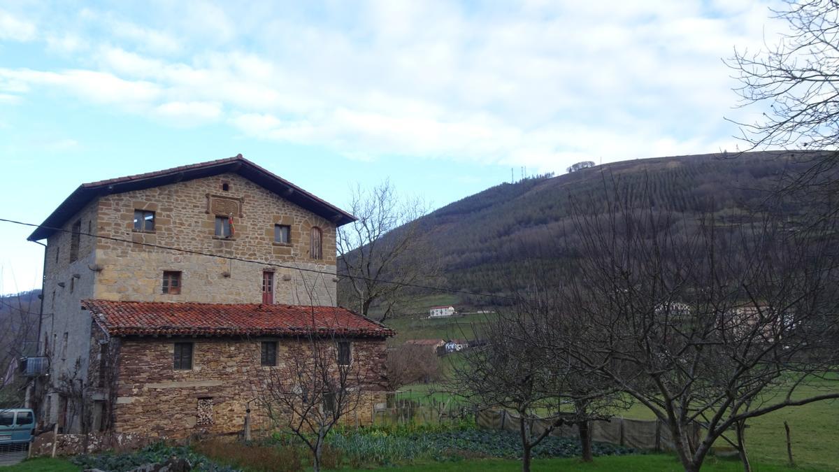 La torre Jauregi en la localidad de Berastegi