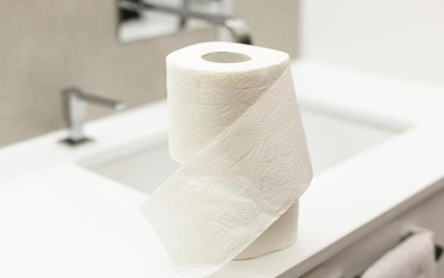 Rollos de papel higiénico.