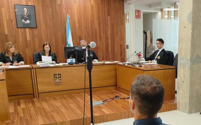 Juicio contra un exedil de Baiona.