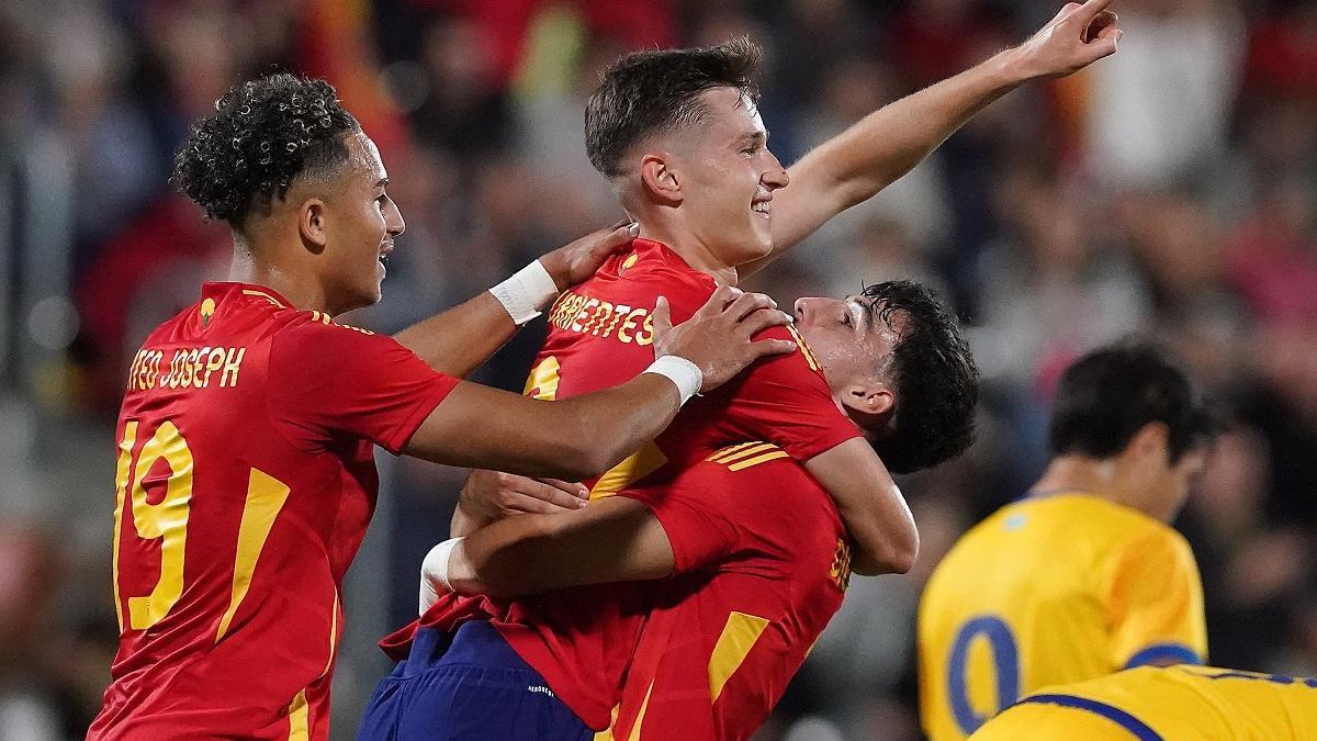 Beñat Turrientes celebra el gol que marcó ante Kazajistán. / N.G.