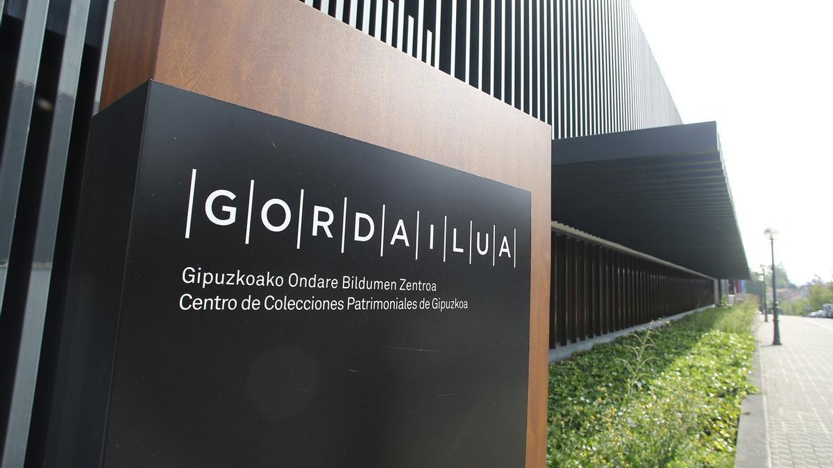 Entrada al centro de Gordailua