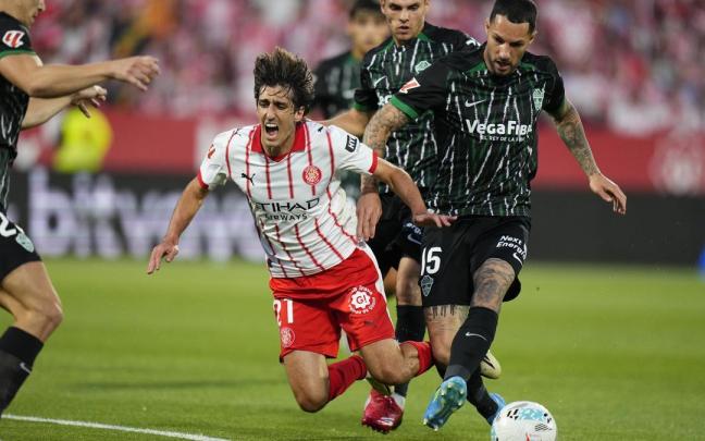 Imagen del partido entre el Girona y el Elche de la temporada 25/26 de LaLiga.