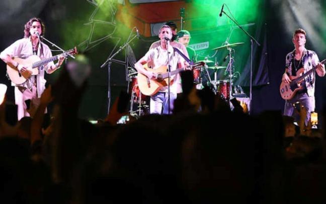 Estopaos inundará la noche del sábado con la música de Estopa en un concierto tributo al popular dúo catalán.