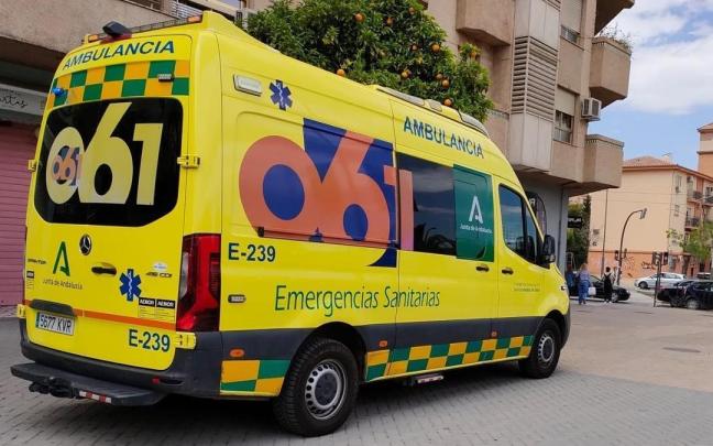 Una ambulancia del Servicio Andaluz de Salud en una foto de archivo.