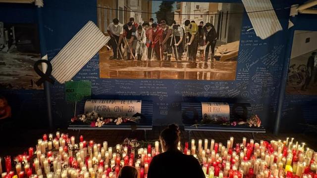 Homenaje en Benetússer a las víctimas de la dana, en el primer aniversario de las inundaciones.