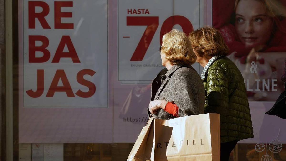 10 consejos de la OCU para evitar problemas en las rebajas