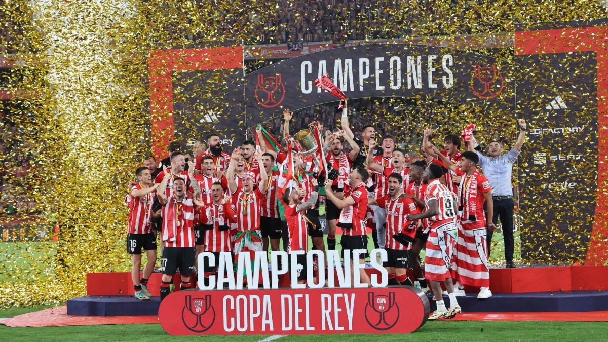 La final de Copa ganada el 6 de abril en Sevilla, el mejor momento del Athletic en este gran año 2024. / PANKRA NIETO