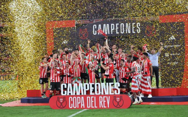 La final de Copa ganada el 6 de abril en Sevilla, el mejor momento del Athletic en este gran año 2024. / PANKRA NIETO La final de Copa ganada el 6 de abril en Sevilla, el mejor momento del Athletic en este gran año 2024. / PANKRA NIETO