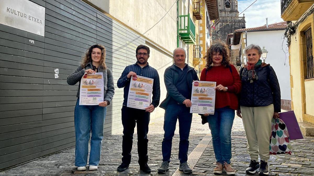 Presentación de las charlas sobre los cuidados de Hondarribia.