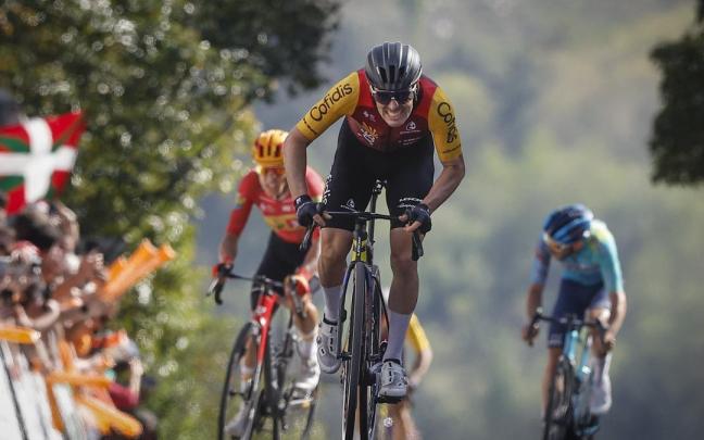 Alex Aranburu, sensacional, vencedor en Galdakao.