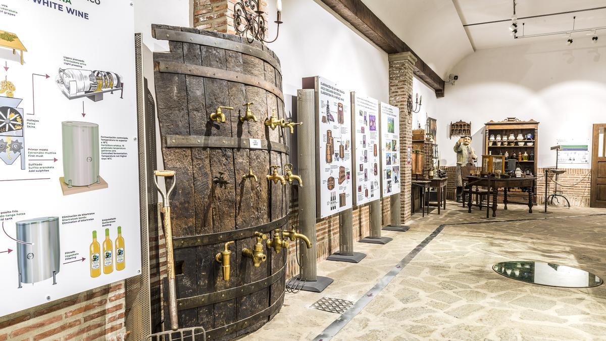 Interior del Museo del Vino de Villa-Lucía.